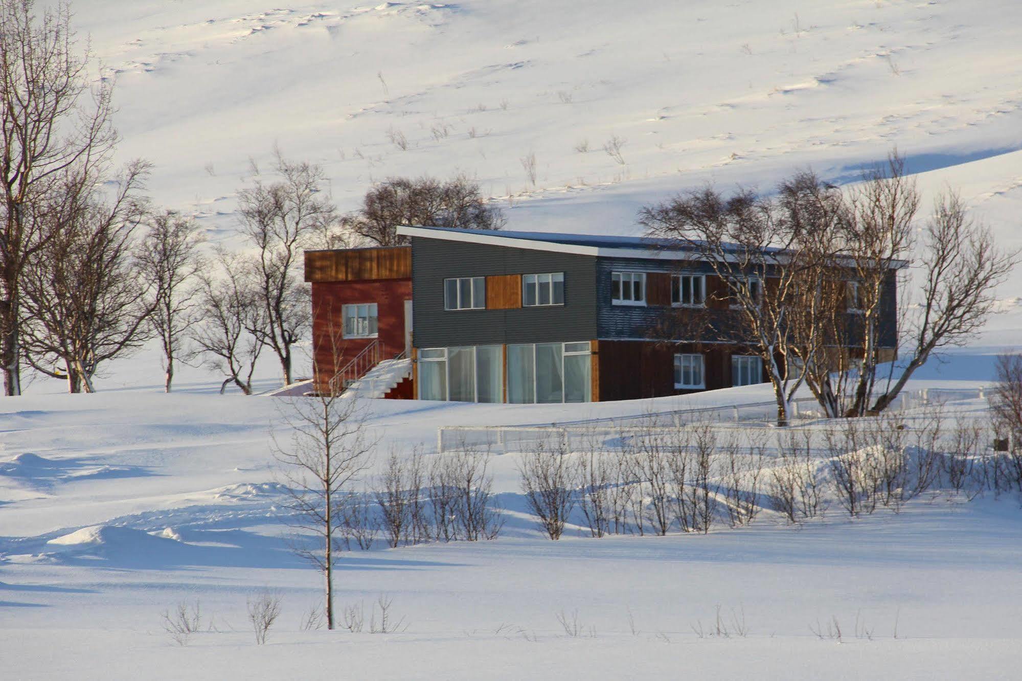 Draflastadir Guesthouse Draflastathir ภายนอก รูปภาพ
