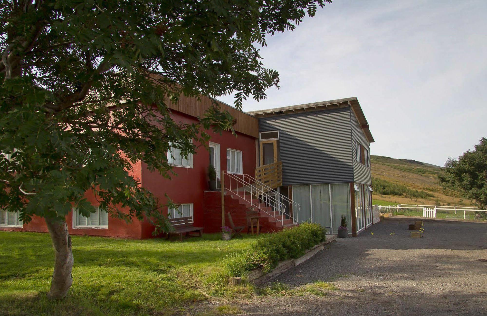 Draflastadir Guesthouse Draflastathir ภายนอก รูปภาพ