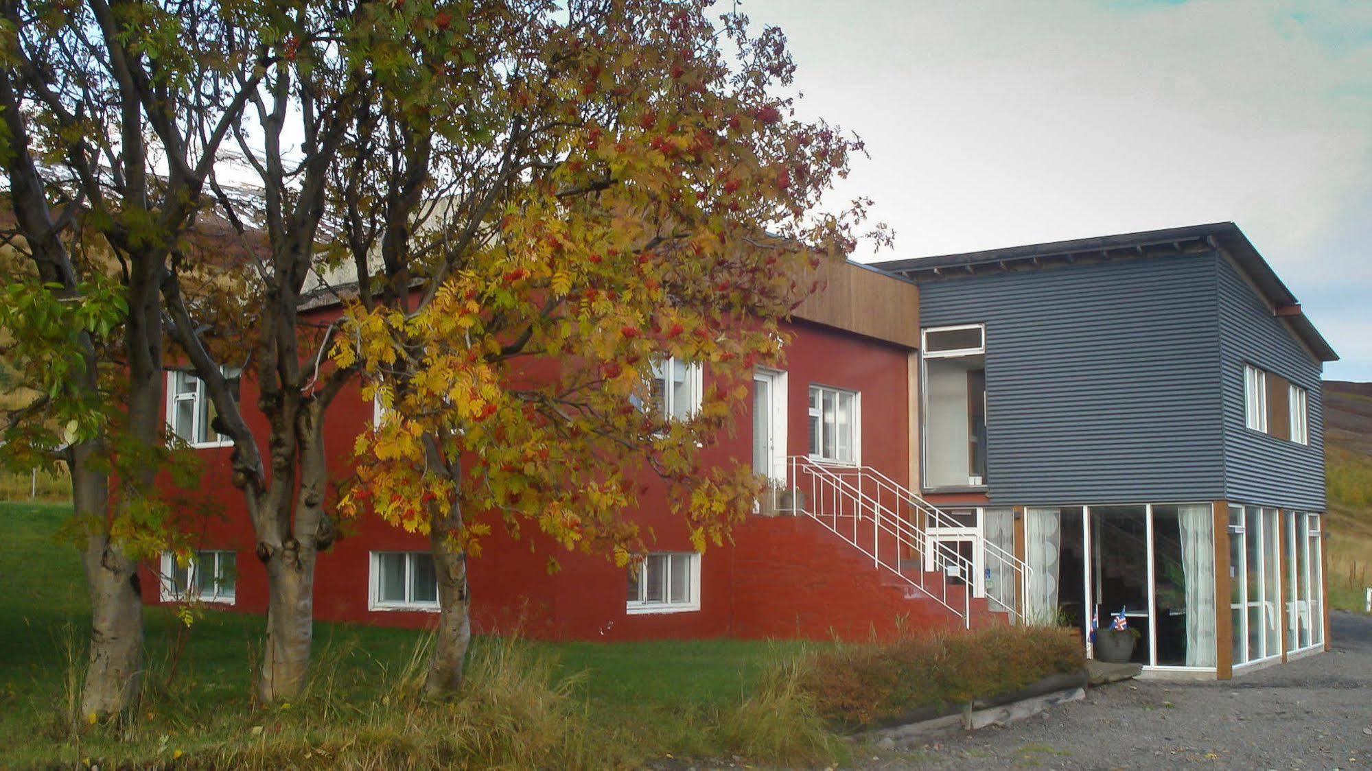 Draflastadir Guesthouse Draflastathir ภายนอก รูปภาพ